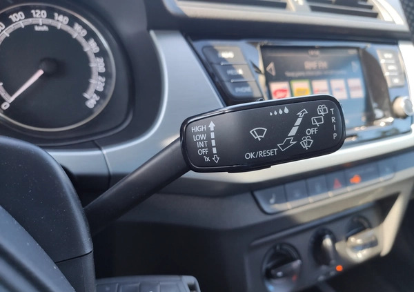 Skoda Fabia cena 34500 przebieg: 31000, rok produkcji 2021 z Nowy Dwór Gdański małe 667